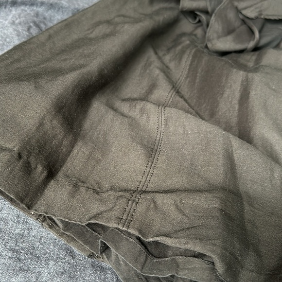 Club Monaco one size black ruffle zip dress - Picture 4 of 14